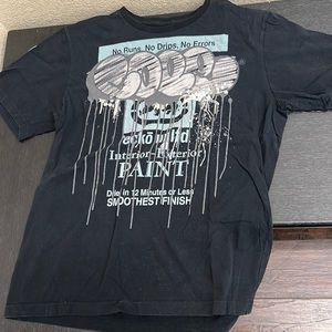 Ecko unlimited t shirt. Graffiti style logo. Very artsy and eye catching